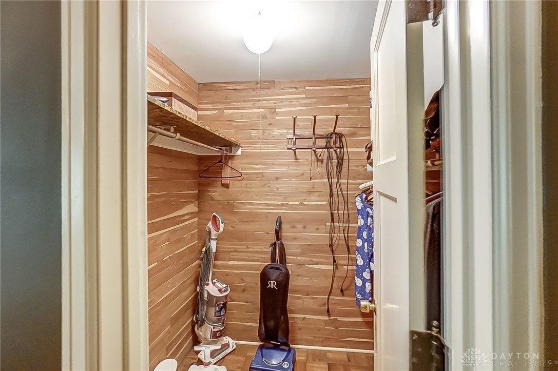 3685 Ridgeway Road Dayton, OH 45419 - Photo 34 of 63 Gallery Image 34