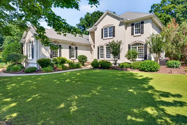 $675,000 | 890 Acorn Ridge Place, Spartanburg, SC 29301