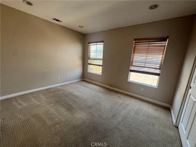 a view of empty room with window