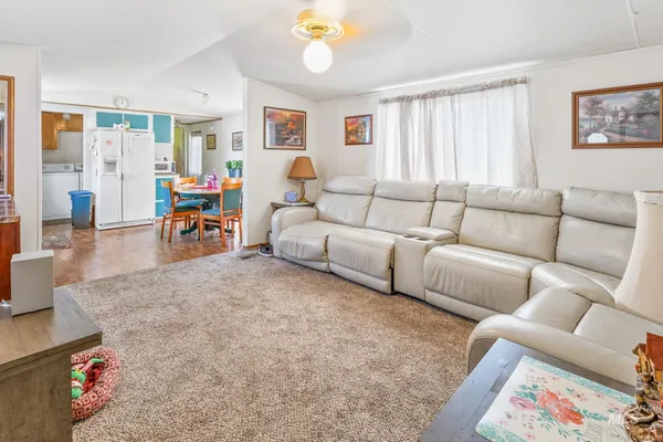 $99,900 | 1401 North Midland Boulevard, Unit 9, Nampa, ID 83651