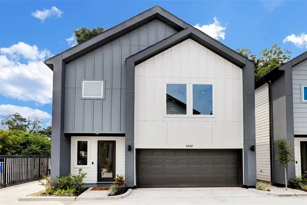 $2,400 | 846 Elkhart Street, Unit E, Houston, TX 77091
