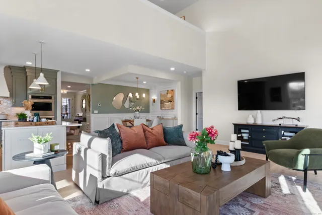 $1,120,100 | 23 Summertime Circle, Pawcatuck, CT 06379