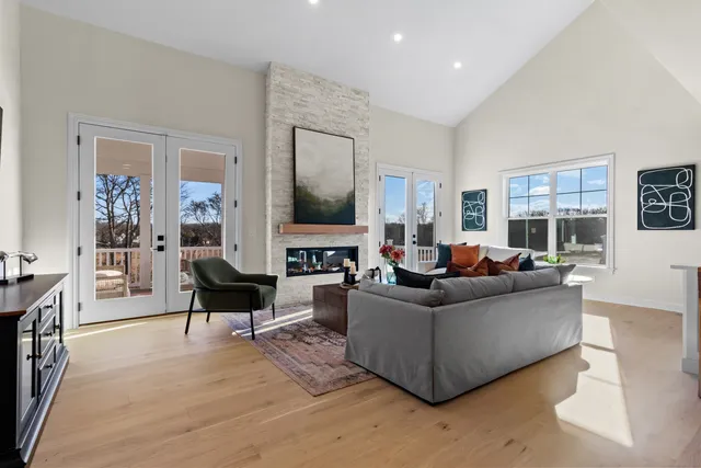 $1,120,100 | 23 Summertime Circle, Pawcatuck, CT 06379