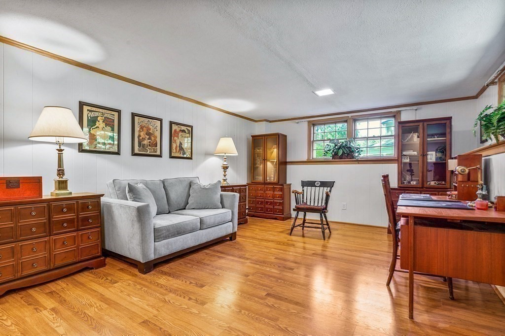 17 Ledgetree Road Medfield, MA 02052 - Photo 18 of 28 Gallery Image 18