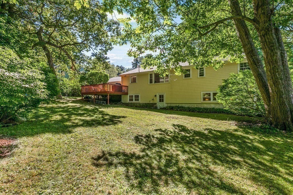 17 Ledgetree Road Medfield, MA 02052 - Photo 24 of 28 Gallery Image 24