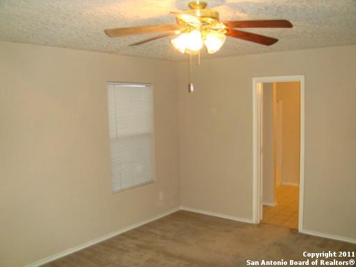 4502 Rothberger Way San Antonio, TX 78244 - Photo 16 of 19
