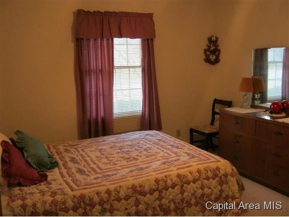 4300 Fort Donelson Drive Springfield, IL 62711 - Photo 11 of 16 Gallery Image 11
