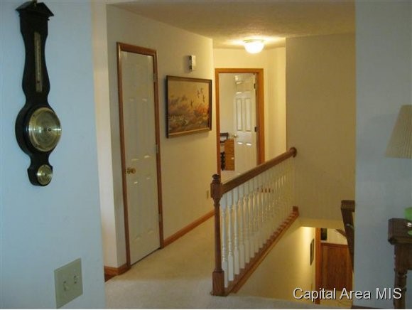 4300 Fort Donelson Drive Springfield, IL 62711 - Photo 9 of 16 Gallery Image 9