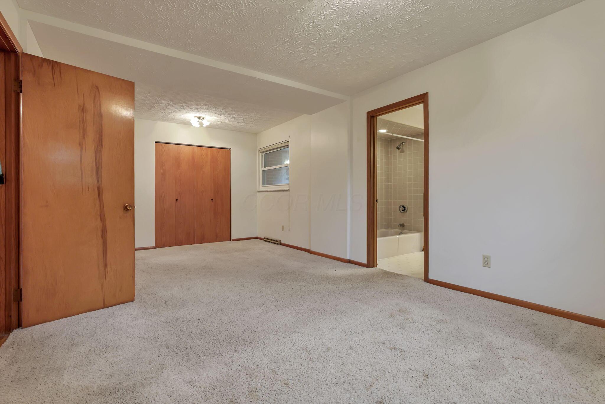 5609 Hayden Run Road Hilliard, OH 43026 - Photo 27 of 81 27-web-or-mls-011A6521
