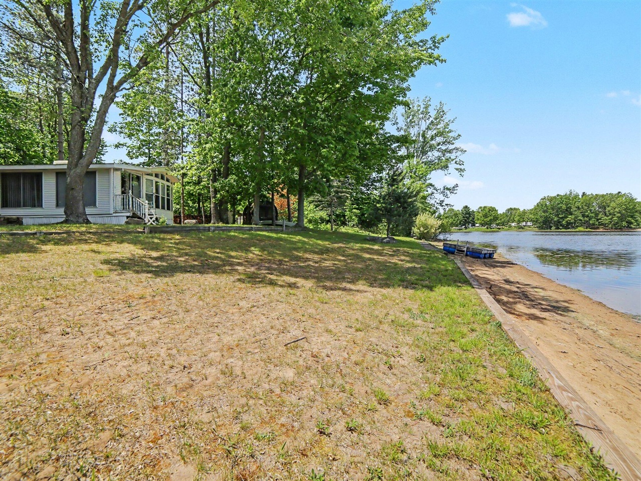 7870 West Village Road Mears, MI 49436 - Photo 4 of 41