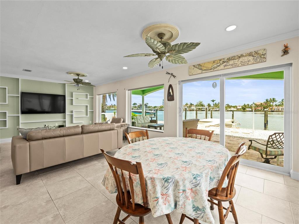 16129 4th Street East Redington Beach, FL 33708 - Photo 22 of 43 Gallery Image 22