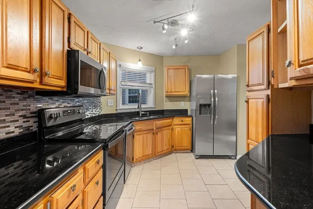 $450,000 | 168 Upton Street, Unit 16, Grafton, MA 01519