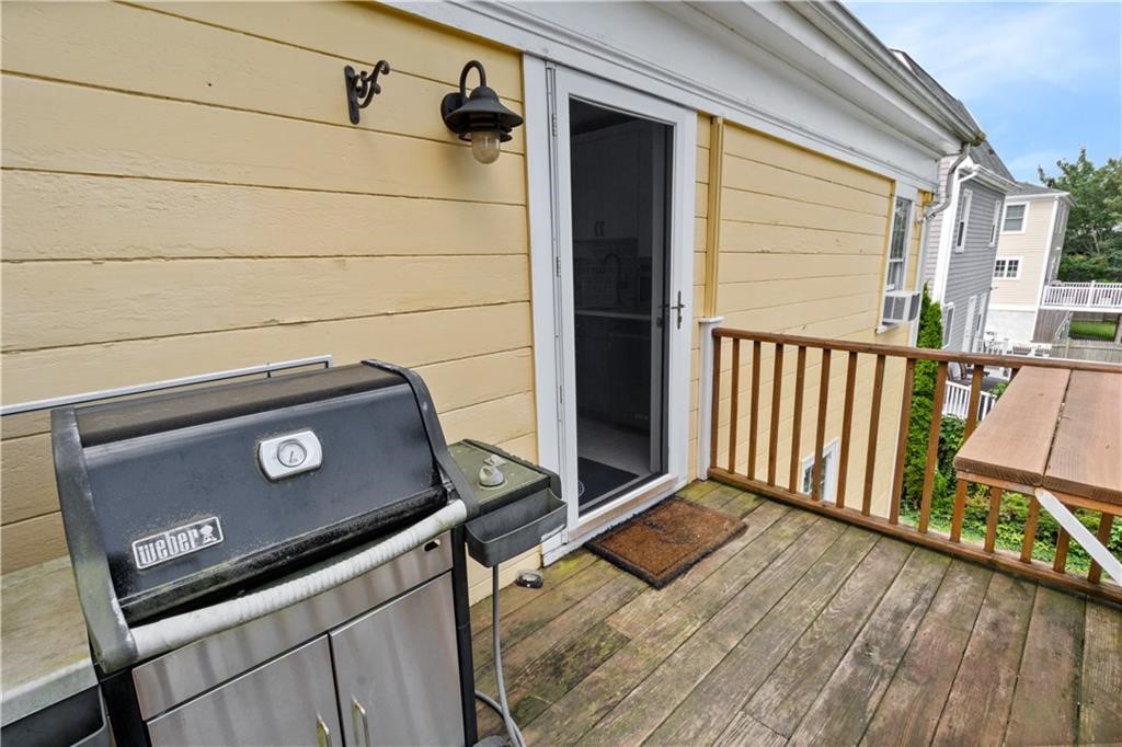 22 Stockholm Street, Unit 4 Newport, RI 02840 - Photo 26 of 35