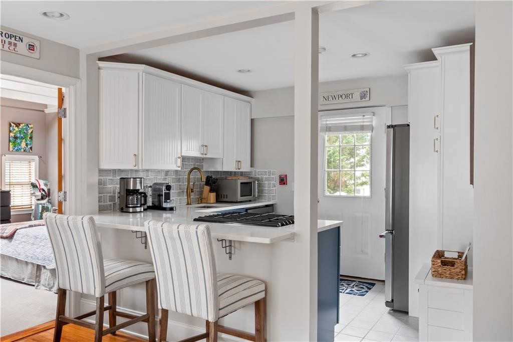 22 Stockholm Street, Unit 4 Newport, RI 02840 - Photo 7 of 35