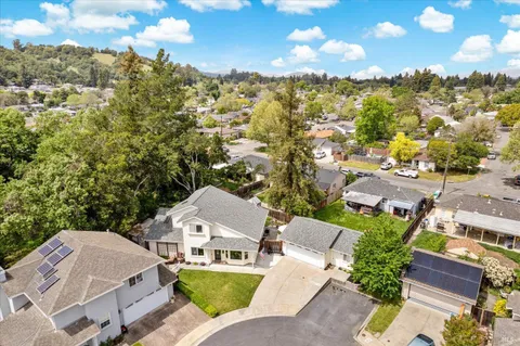$880,000 | 115 Poe Court, Napa, CA 94558