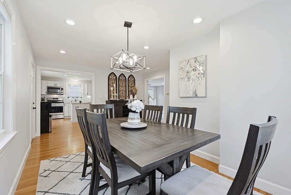 424 Dedham Street Wrentham, MA 02093 - Photo 15 of 40