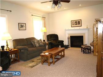 2 Dube Road Hamilton, NJ 08619 - Photo 4 of 12 Family Room