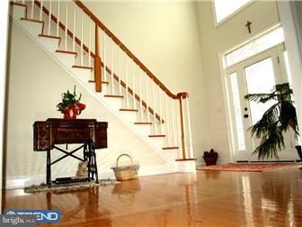 2 Dube Road Hamilton, NJ 08619 - Photo 9 of 12 Foyer