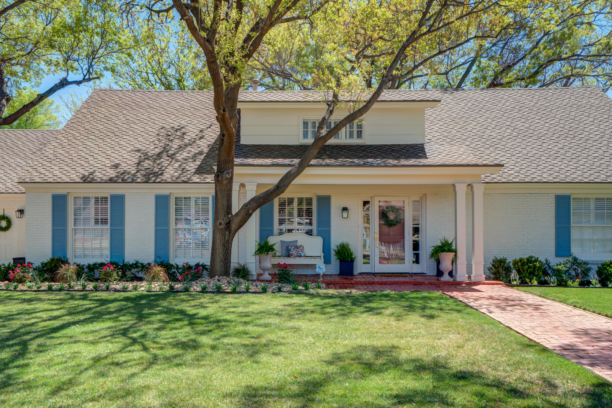 4407 13th Street Lubbock, TX 79416 - Photo 3 of 88 DSC00140_1_2_3_4