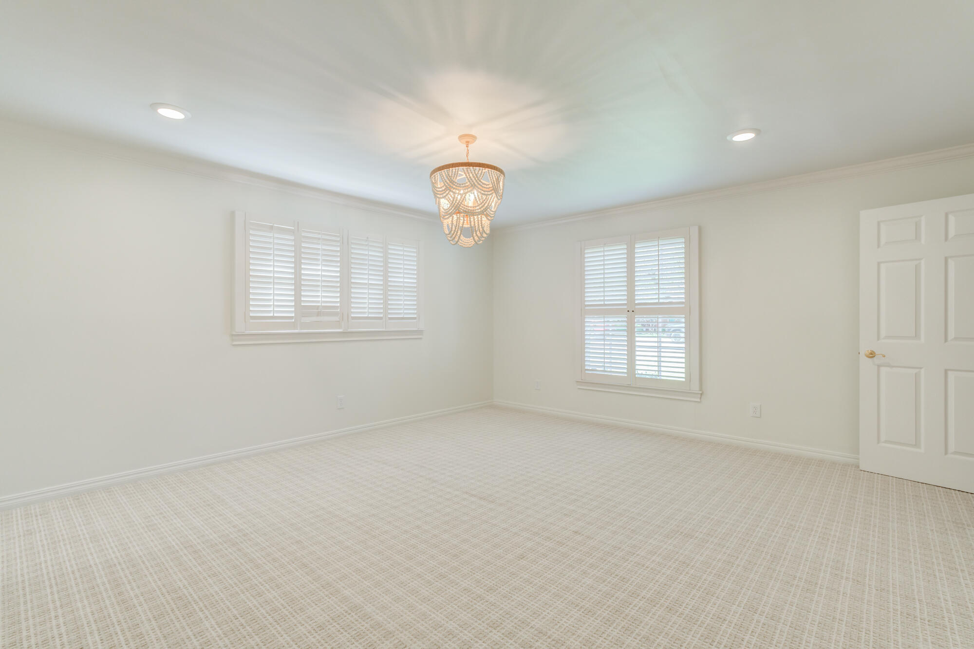4407 13th Street Lubbock, TX 79416 - Photo 44 of 88 an empty room with windows