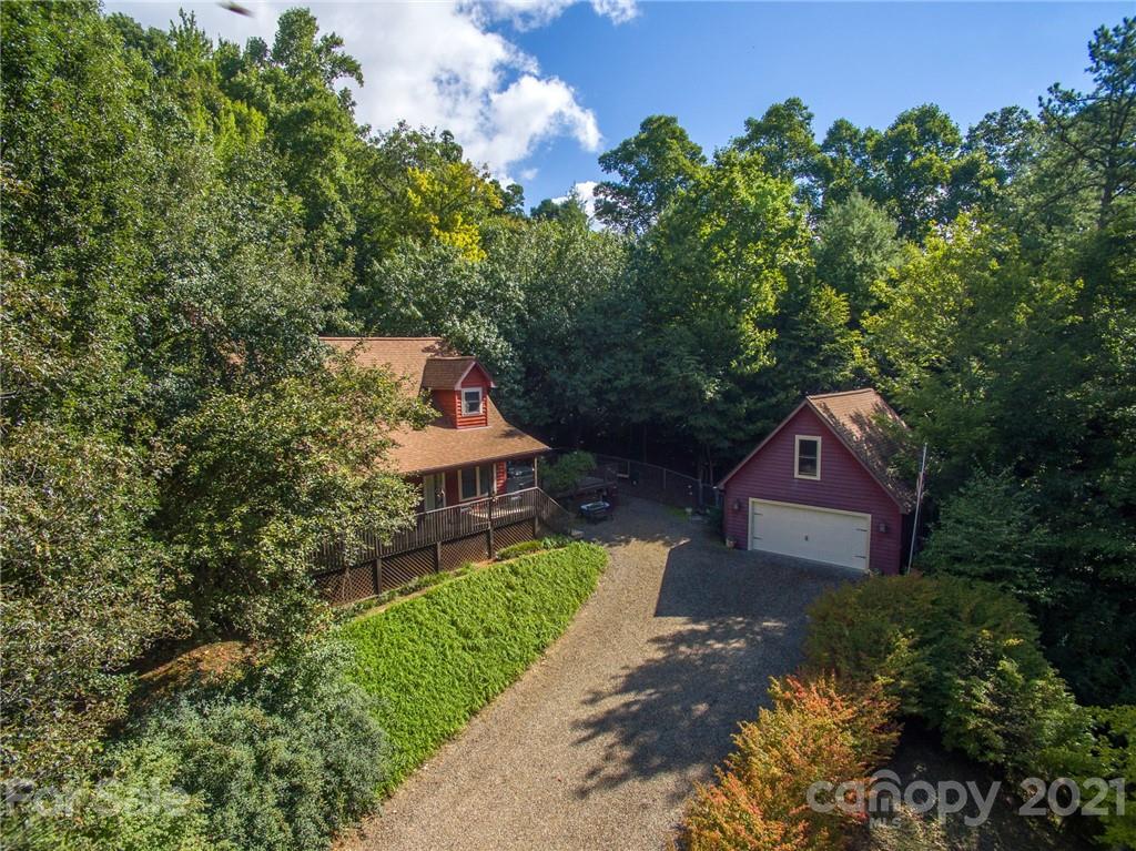 31 Bear Trail Fairview, NC 28730 - Photo 6 of 48 an aerial view of a house