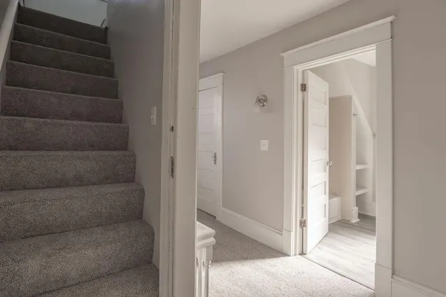 $3,299 | 1606 Concordia Avenue, St. Paul, MN 55104