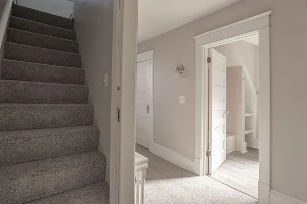 $3,299 | 1606 Concordia Avenue, St. Paul, MN 55104