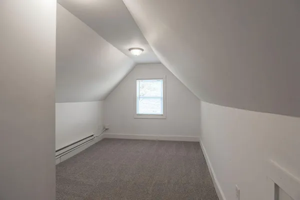 $3,299 | 1606 Concordia Avenue, St. Paul, MN 55104