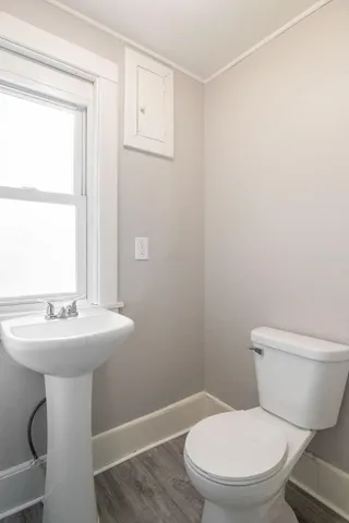 $3,299 | 1606 Concordia Avenue, St. Paul, MN 55104