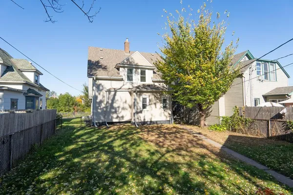 $3,299 | 1606 Concordia Avenue, St. Paul, MN 55104