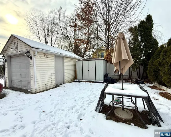 $2,600 | 92 Maple Avenue, Wallington, NJ 07057