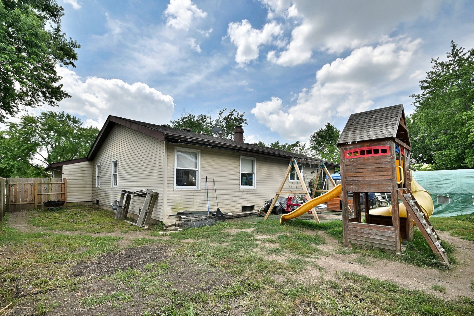 518 Emerson Circle Bolingbrook, IL 60440 - Photo 28 of 29 a view of a house with a yard