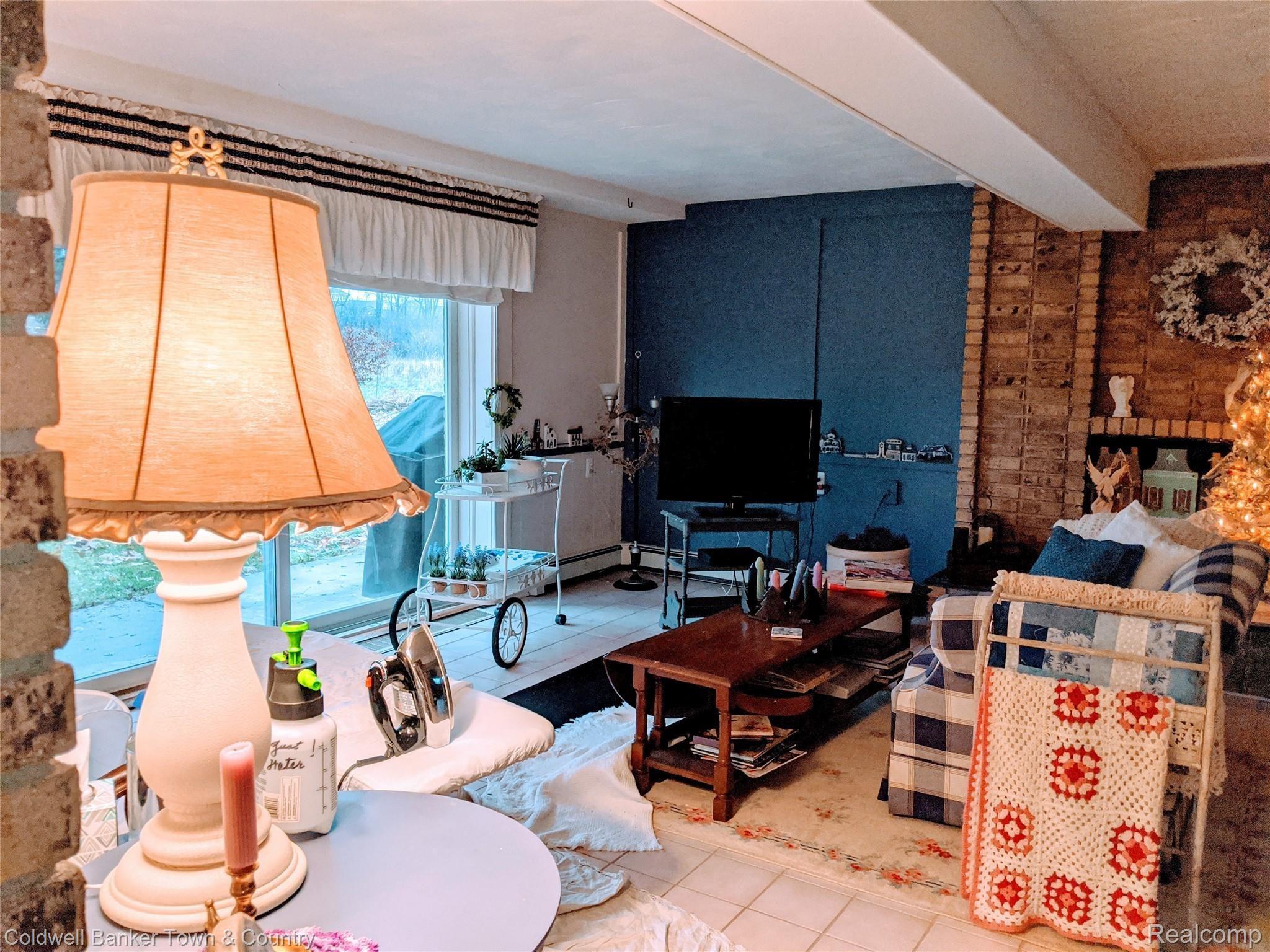27487 Meadowbrook Road Novi, MI 48377 - Photo 15 of 23 image (3).jpg