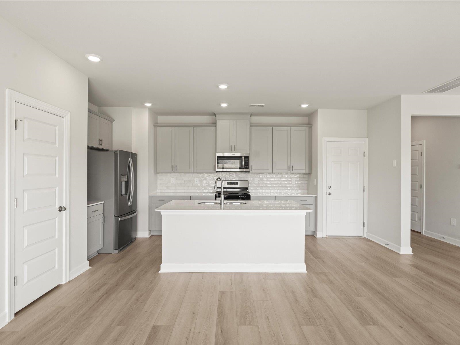 403 Shortleaf Lane Pendleton, SC 29670 - Photo 6 of 37