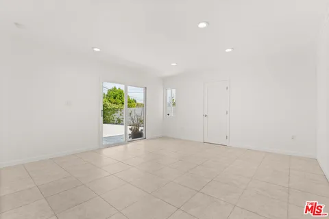 a view of walk in closet