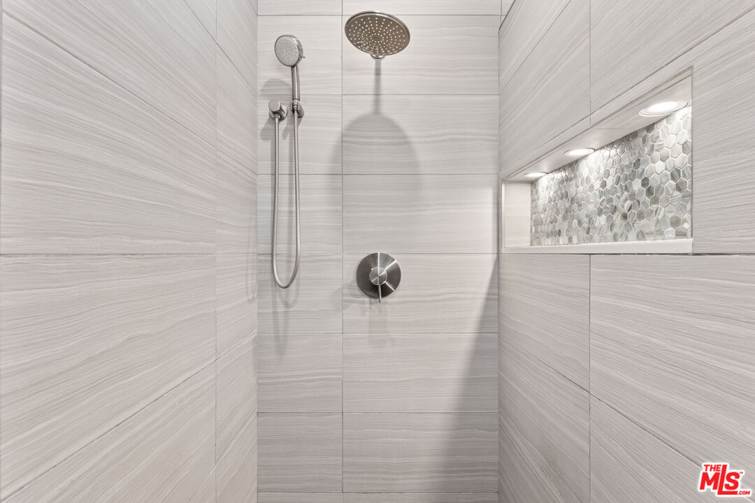 608 Lomita Street El Segundo, CA 90245 - Photo 26 of 37 a bathroom with a shower