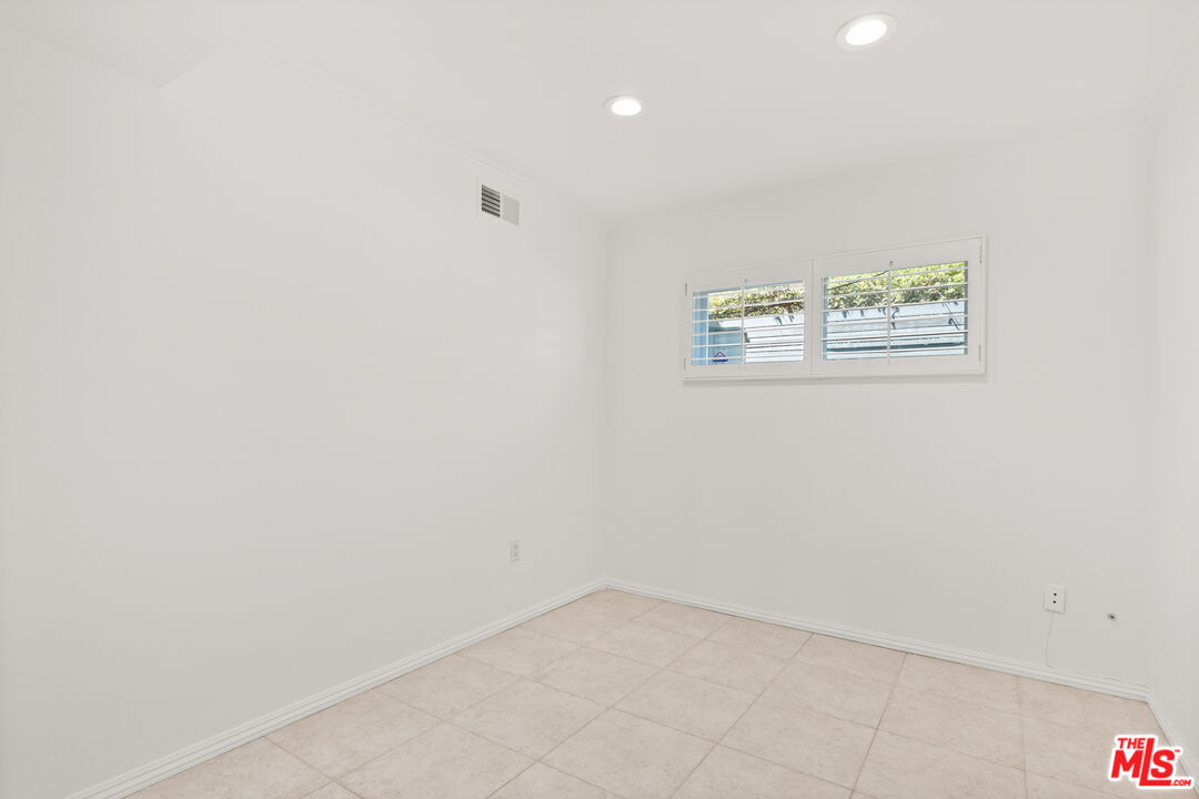 608 Lomita Street El Segundo, CA 90245 - Photo 31 of 37