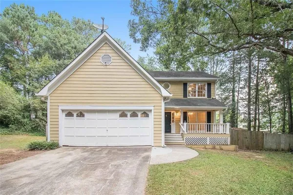 $2,200 | 1560 Red Briar Way, Jonesboro, GA 30236