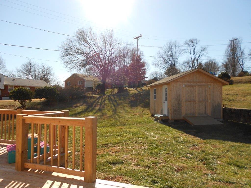 5620 Castle Rock Road Roanoke, VA 24018 - Photo 26 of 26 DSCN3234