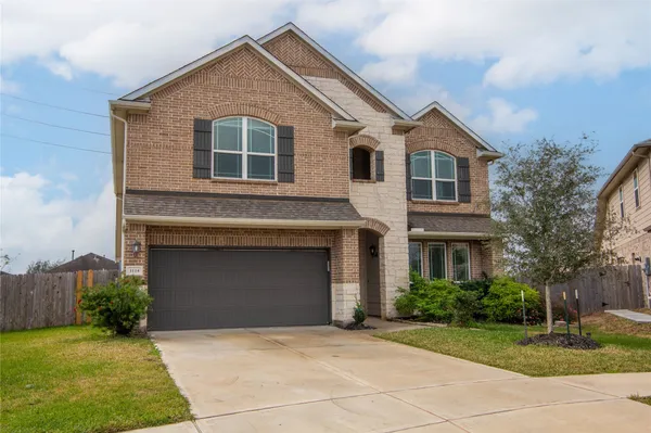 $2,900 | 3114 Trishelle Court, Missouri City, TX 77459