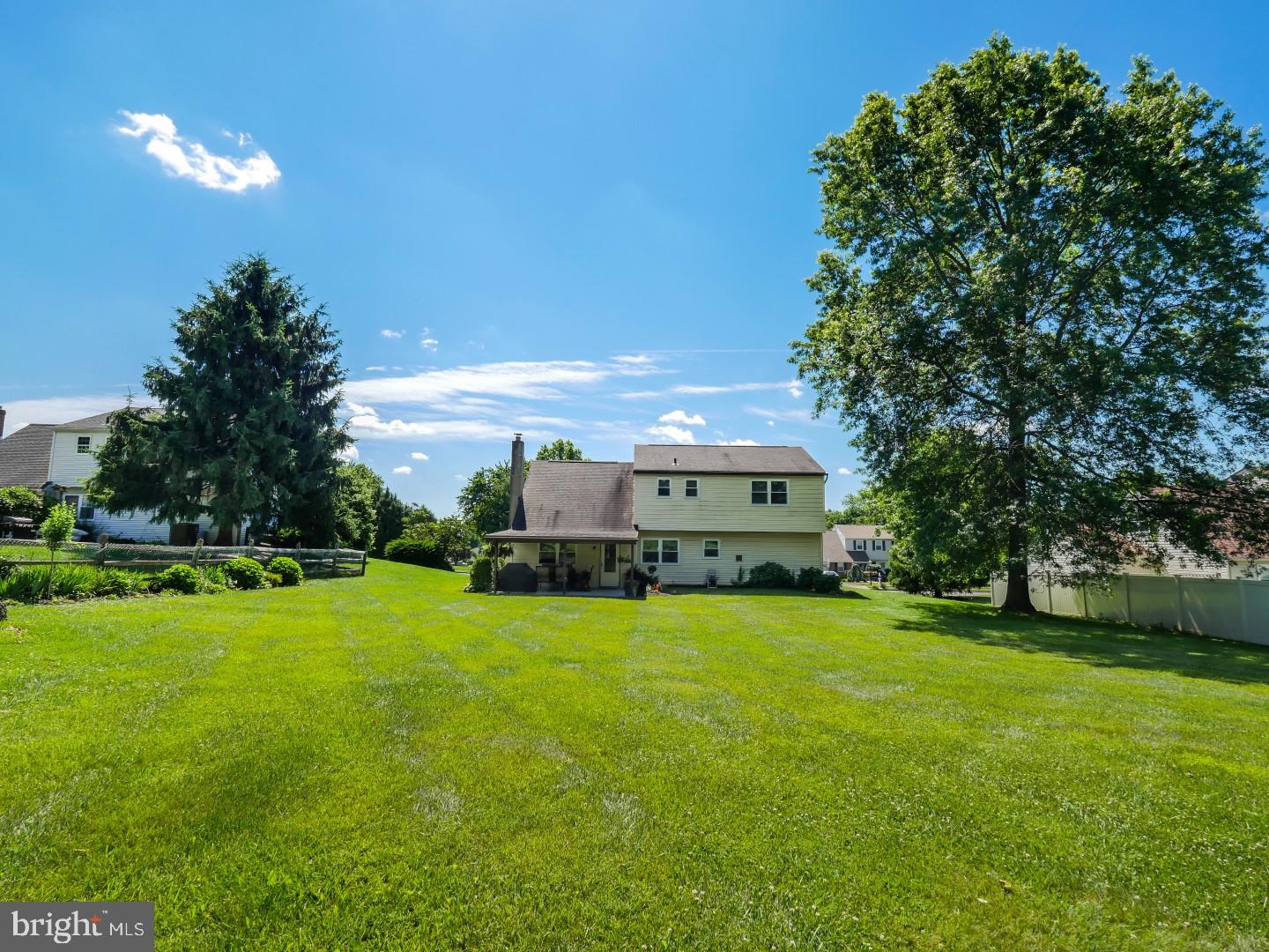 1230 Orchid Road Warminster, PA 18974 - Photo 24 of 25 View in Back