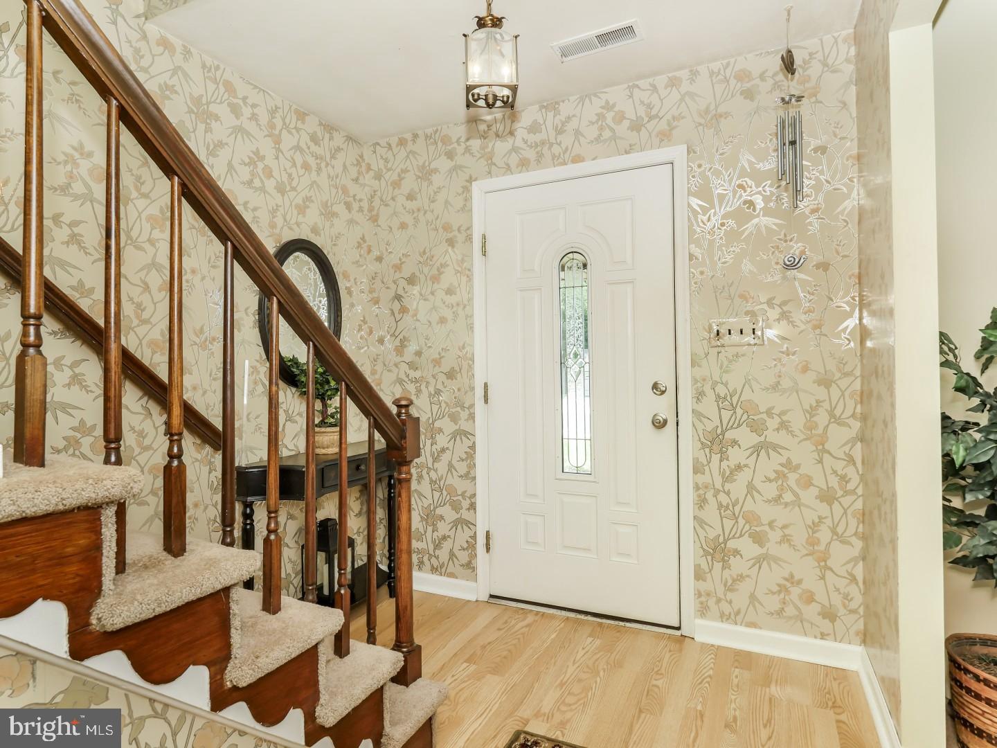 1230 Orchid Road Warminster, PA 18974 - Photo 3 of 25 Foyer