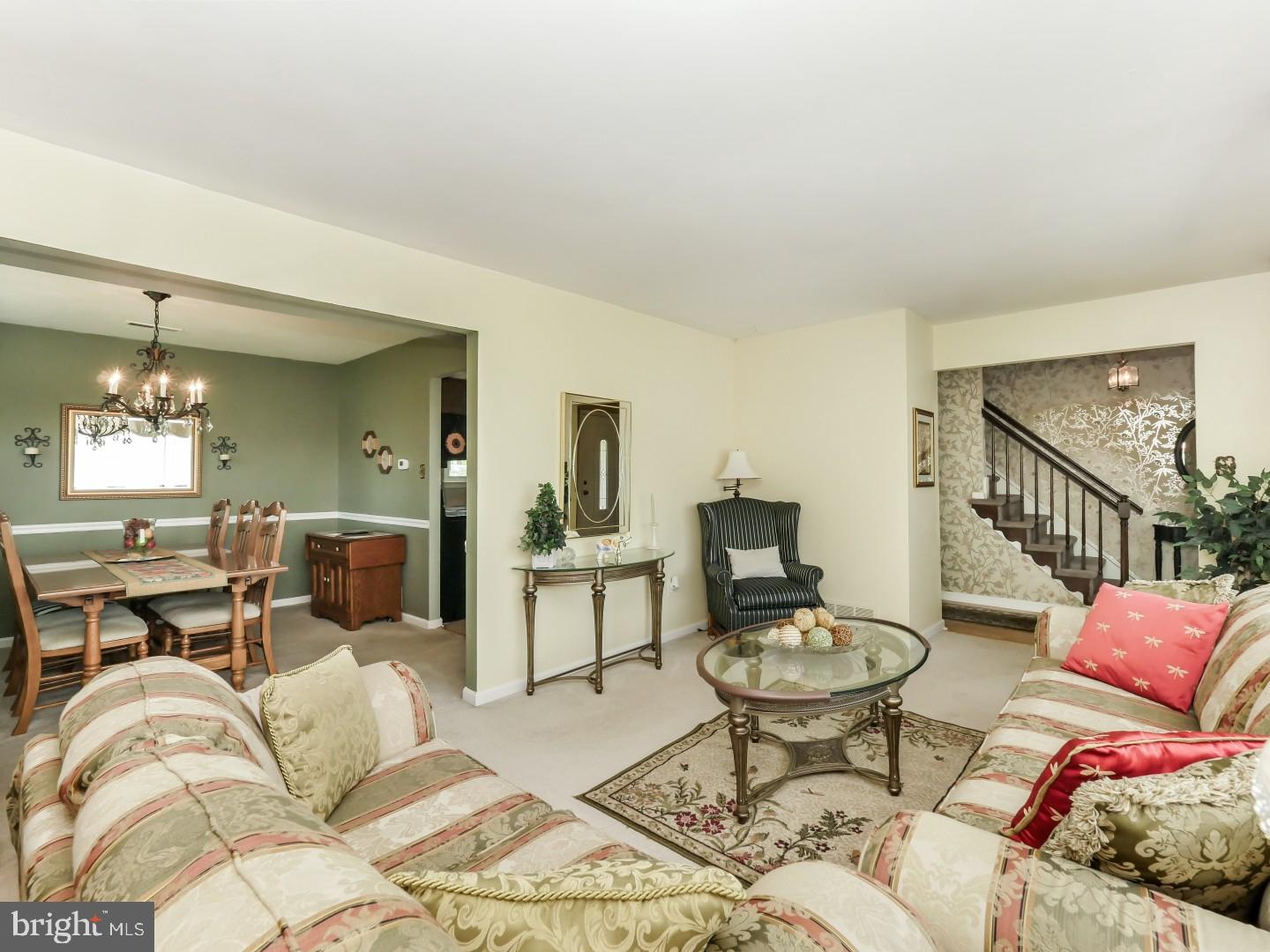 1230 Orchid Road Warminster, PA 18974 - Photo 4 of 25 Living Room