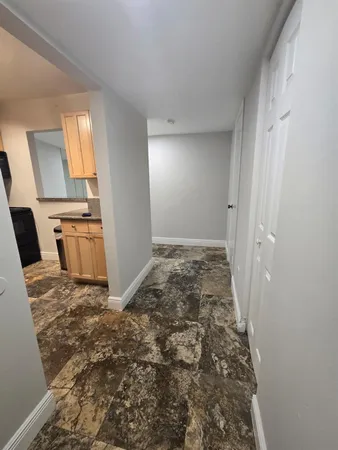 $1,700 | 4121 Stirling Road, Unit 205, Davie, FL 33314