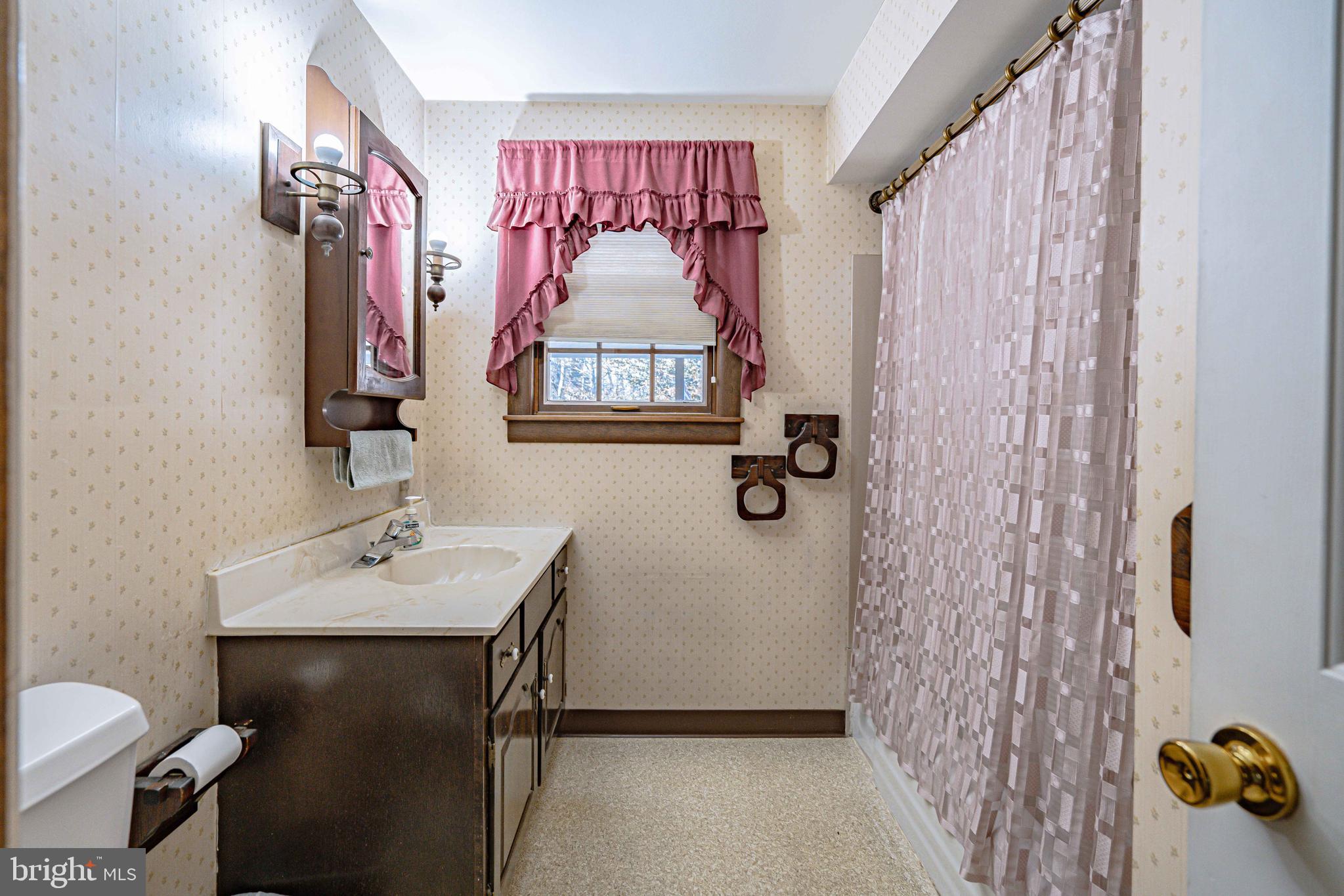 1761 Ritter Street Bethlehem, PA 18015 - Photo 18 of 47 Gallery Image 18