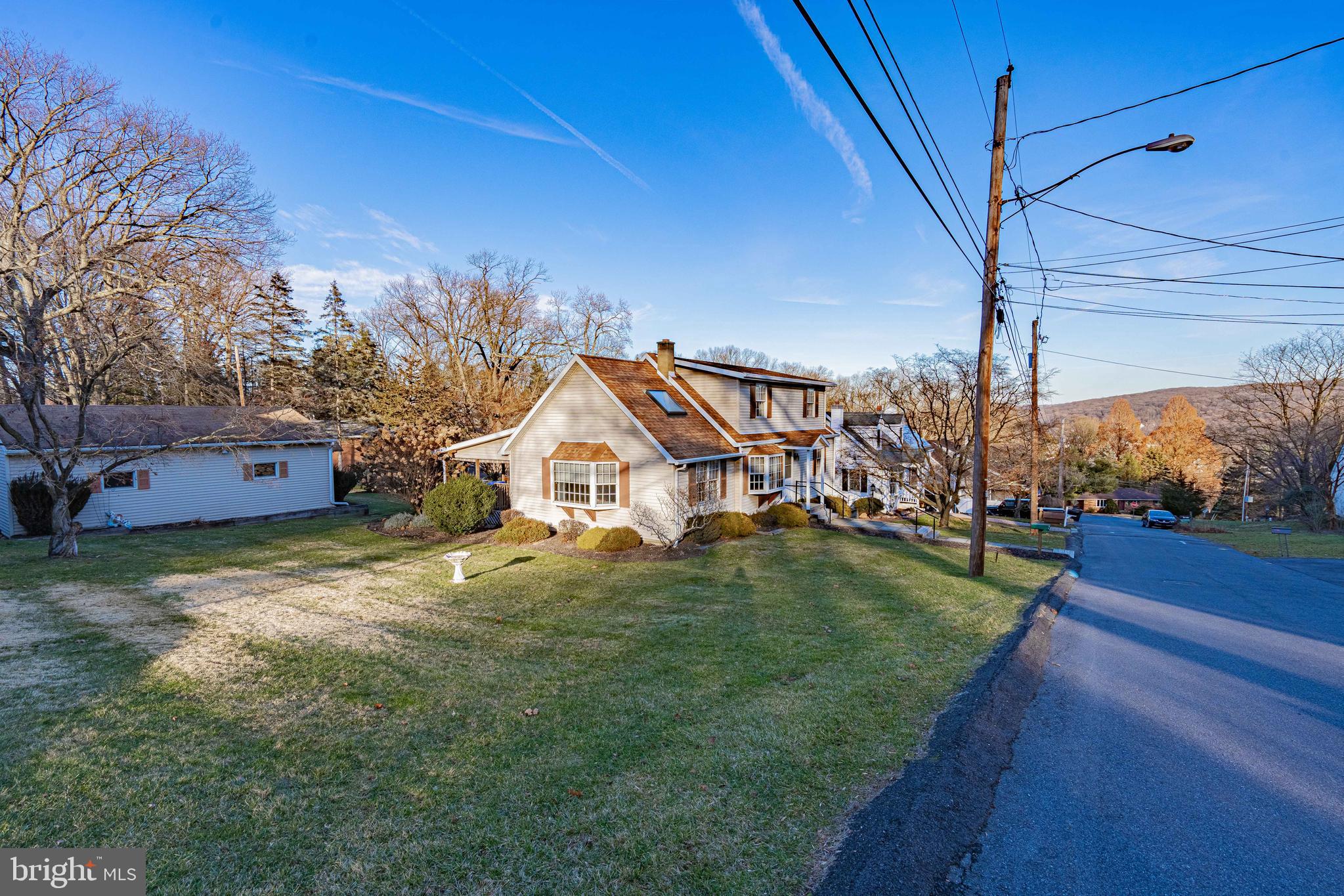 1761 Ritter Street Bethlehem, PA 18015 - Photo 7 of 47 Gallery Image 7