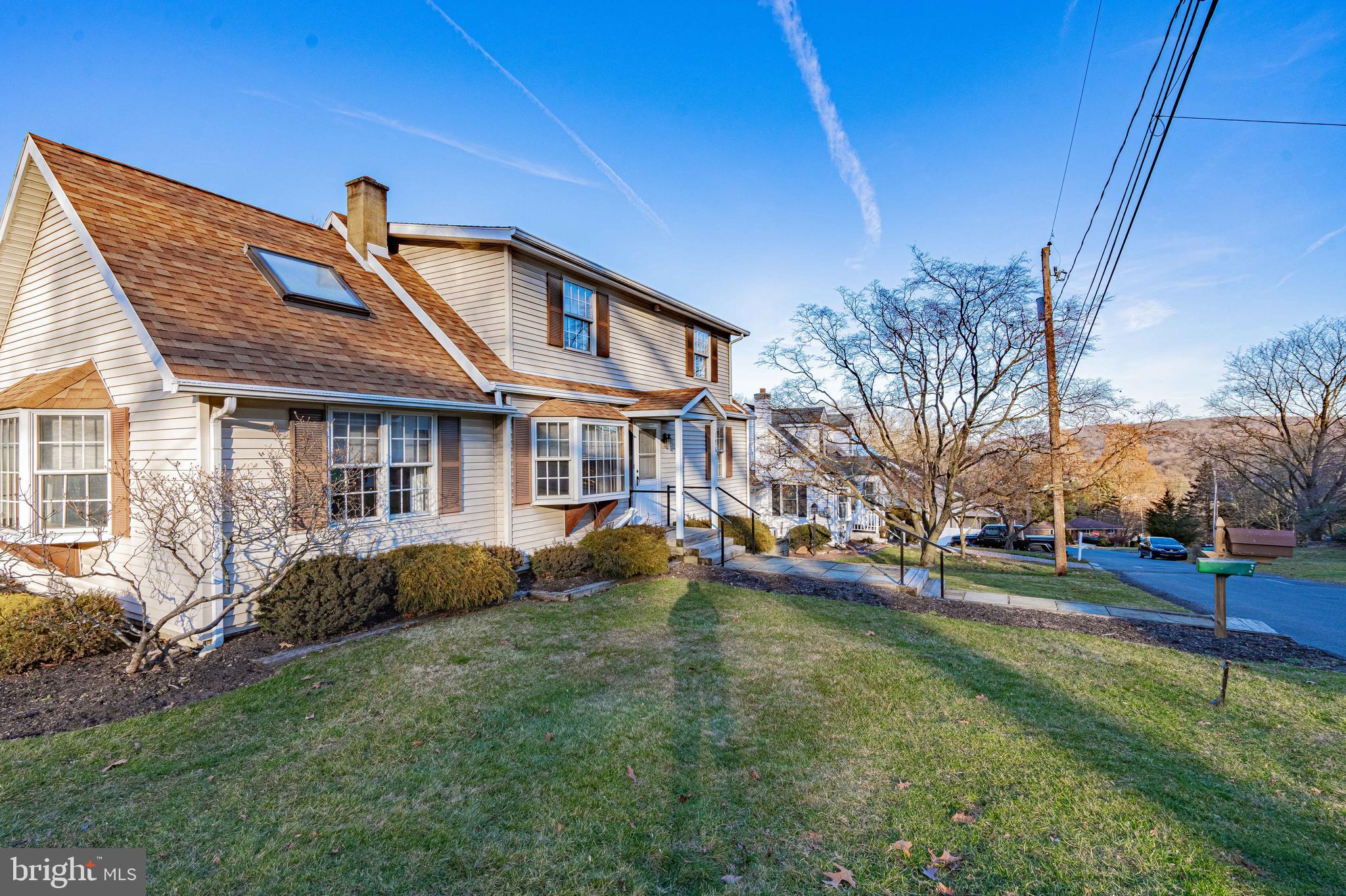 1761 Ritter Street Bethlehem, PA 18015 - Photo 8 of 47 Gallery Image 8