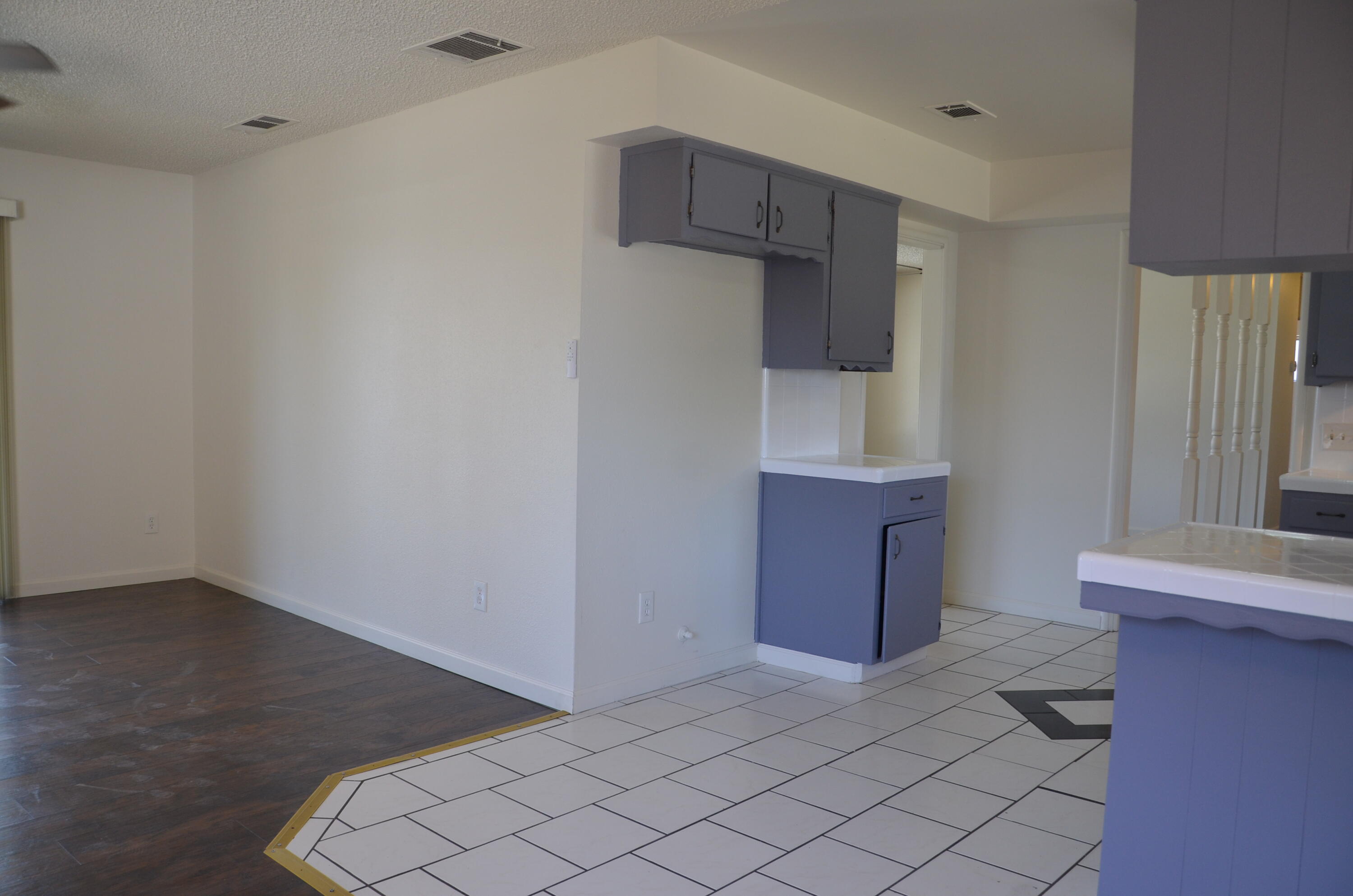 339 West Spring Lane Lemoore, CA 93245 - Photo 10 of 31
