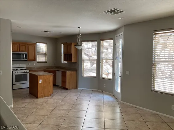 $2,200 | 769 Feather Ridge Drive, Henderson, NV 89052