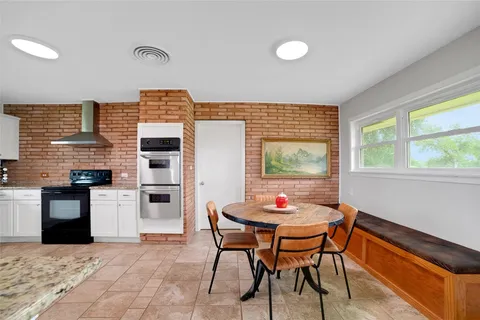 $11,900,000 | 520 Double Eagle Ranch Drive, Cedar Creek, TX 78612